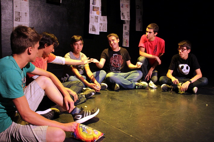 “Igualescentes”: teatro y escritura para concienciar a los jóvenes en materia de igualdad